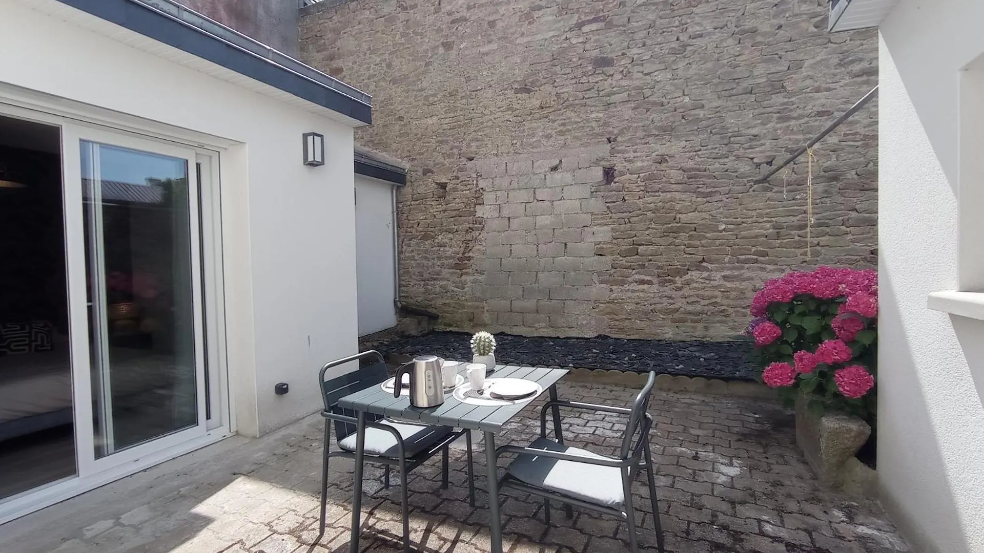 شقة Appartement T2 Neuf Centre Ville كونكارنو